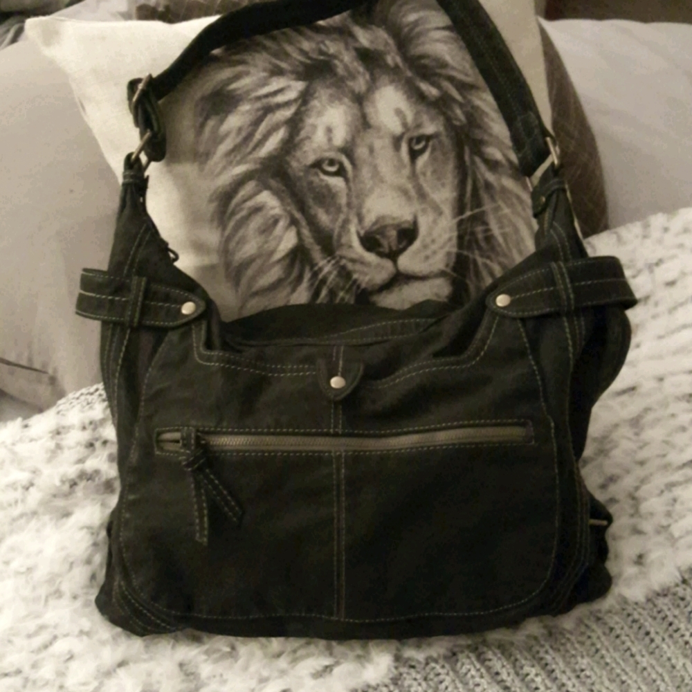 Retro 90's Shoulder Bag by Converse One Star